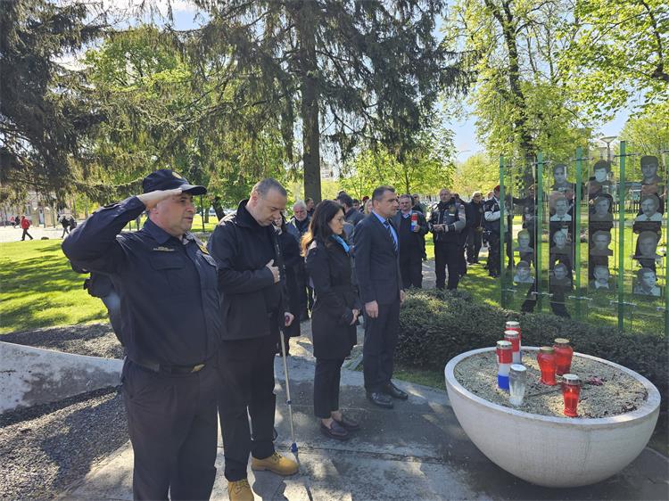 Slika /2023/Odavanje počasti međimurskim braniteljima 25042023/1.jpg